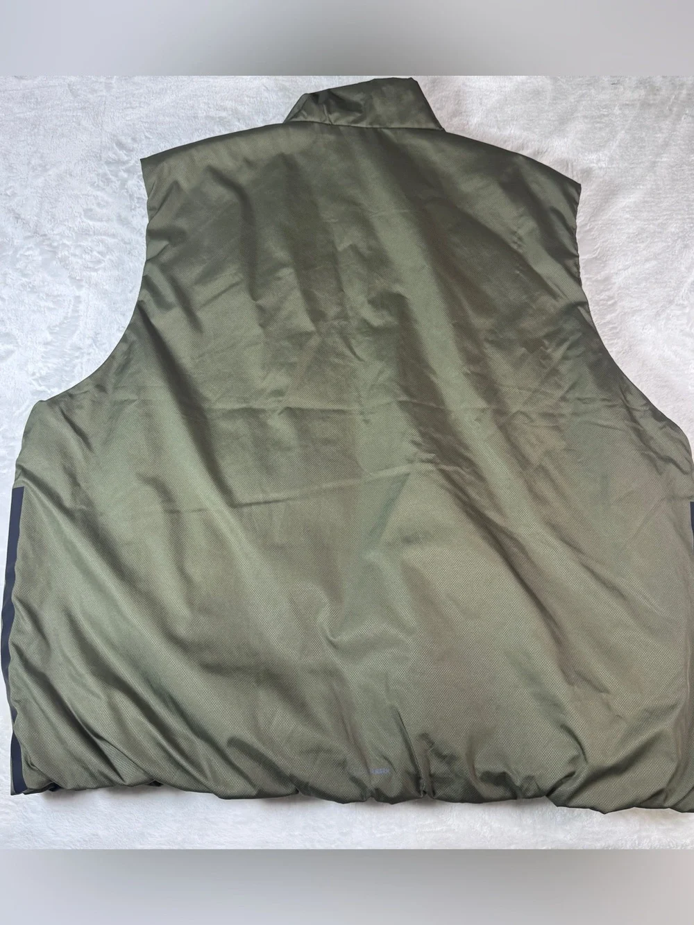 Adidas ClimaWarm Men’s 2XL Olive Green Insulated Full Zip Vest NWT